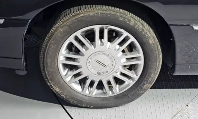 Lincoln Town Car 2007, 214873 км, за 2561.74 USD