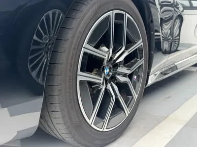 BMW 7-Series 2025, 20599 км, за 68907.21 USD
