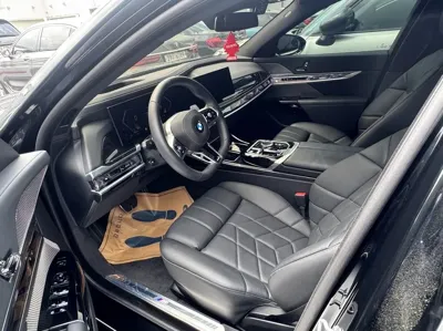 BMW 7-Series 2025, 20599 км, за 68907.21 USD - фото 8