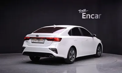Kia K3 2019, 80339 км, за 8395.03 USD