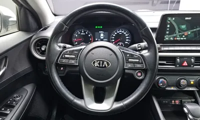 Kia K3 2019, 80339 км, за 8395.03 USD - фото 12