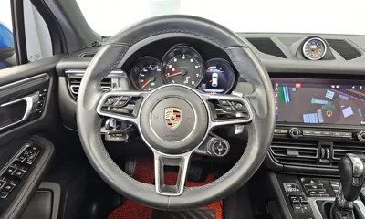 Porsche Macan 2019, 81021 км, за 29944.49 USD - фото 13