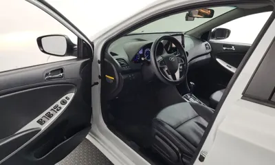 Hyundai Accent 2015, 111722 км, за 3255.84 USD - фото 10
