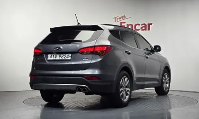 Hyundai Santafe 2014, 129470 км, за 5579.62 USD