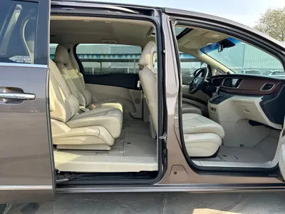 Buick GL8 2019, 92000 км, за 13132.76 USD - фото 6
