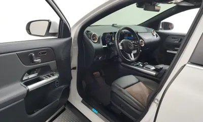 Mercedes-Benz EQA 2023, 82640 км, за 22687.37 USD - фото 10