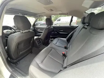 BMW 3 Series 2017, 100000 км, за 8651.98 USD