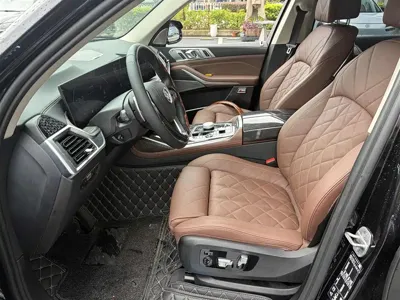BMW X7 2023, 36000 км, за 87991.23 USD