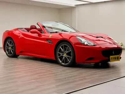 Ferrari California T 2011, 70000 км, за 41023.34 USD
