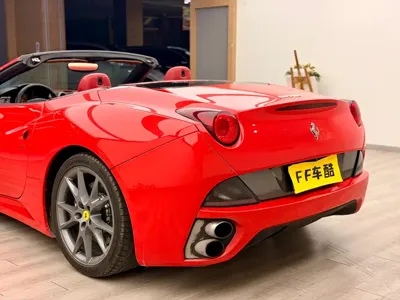 Ferrari California T 2011, 70000 км, за 41023.34 USD - фото 8