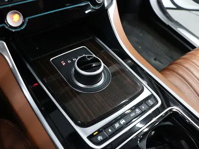 Jaguar XF 2017, 266140 км, за 4327.72 USD - фото 7