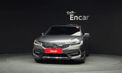 Honda Accord 2016, 115239 км, за 7159.74 USD