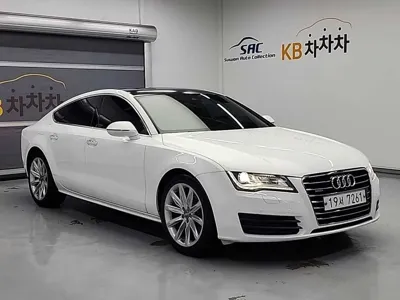 Audi A7 2015, 107802 км, за 6955.73 USD