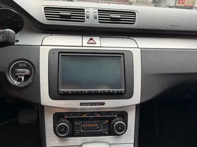 Volkswagen CC 2009, 50280 км, за 4225.44 USD - фото 11