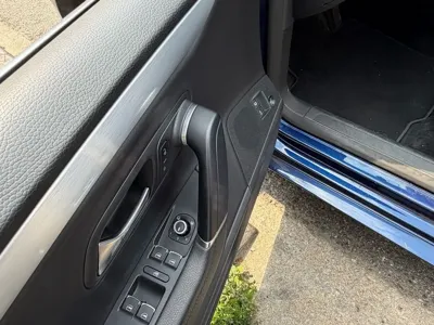 Volkswagen CC 2009, 50280 км, за 4225.44 USD - фото 14