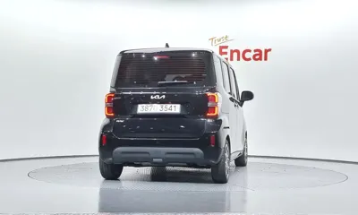 Kia Ray 2023, 34677 км, за 11166.17 USD