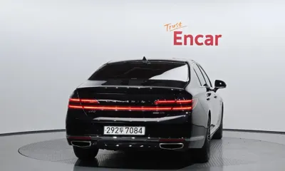 Genesis G90 2020, 175747 км, за 18566.79 USD