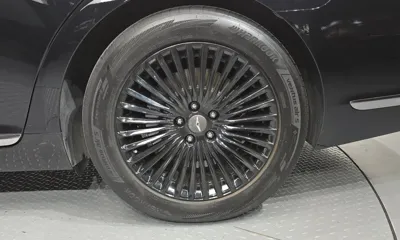 Genesis G90 2020, 175747 км, за 18566.79 USD