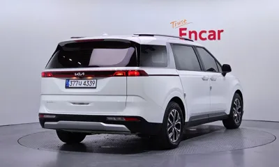 Kia Canival 2023, 85467 км, за 16156.36 USD