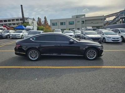 Genesis G80 2023, 4581 км, за 28741.32 USD - фото 7