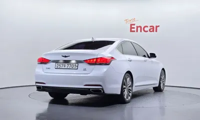 Hyundai Genesis 2016, 107089 км, за 8710.91 USD
