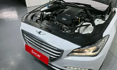 Hyundai Genesis 2016, 107089 км, за 8710.91 USD