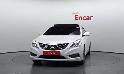 Hyundai Grandeur 2014, 206105 км, за 4362.83 USD