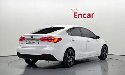 Kia K3 2015, 71623 км, за 3479.06 USD
