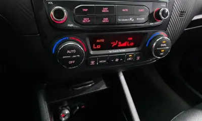 Kia K3 2015, 71623 км, за 3479.06 USD - фото 16