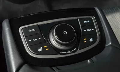 Hyundai Grandeur 2013, 150200 км, за 4226.08 USD - фото 20