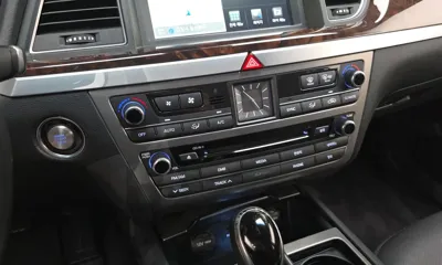 Hyundai Genesis 2015, 60323 км, за 7814.02 USD - фото 17