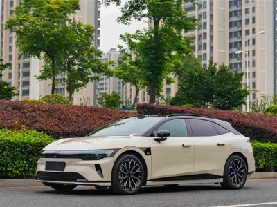 Zeekr 极氪007GT · 2025 год