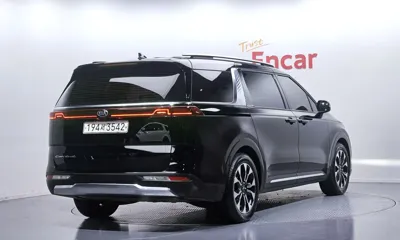 Kia Canival 2021, 47925 км, за 16848.36 USD