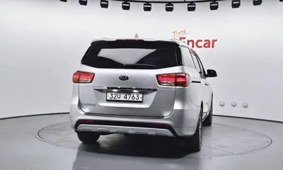 Kia Canival 2016, 148360 км, за 5616.12 USD