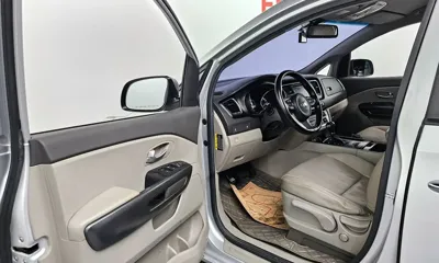 Kia Canival 2016, 148360 км, за 5616.12 USD - фото 10