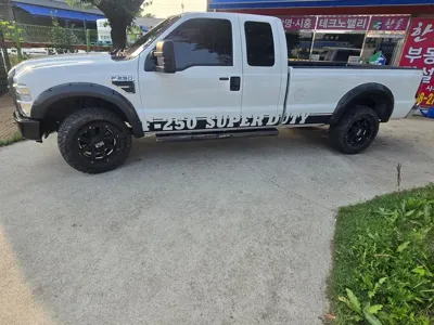 Ford F250 2008, 263000 км, за 15764.58 USD
