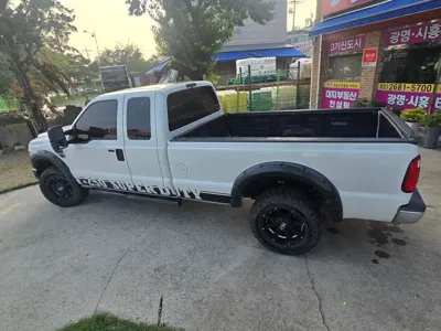 Ford F250 2008, 263000 км, за 15764.58 USD