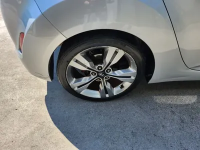Hyundai Veloster 2012, 95305 км, за 2619.14 USD