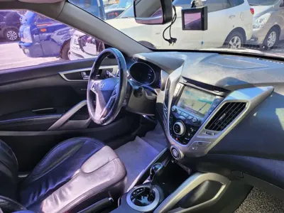Hyundai Veloster 2012, 95305 км, за 2619.14 USD - фото 9