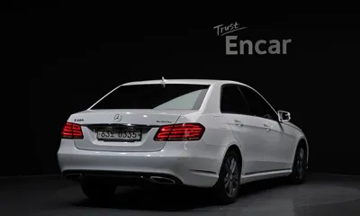Mercedes-Benz E-Class 2016, 107486 км, за 8919.72 USD
