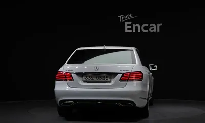 Mercedes-Benz E-Class 2016, 107486 км, за 8919.72 USD
