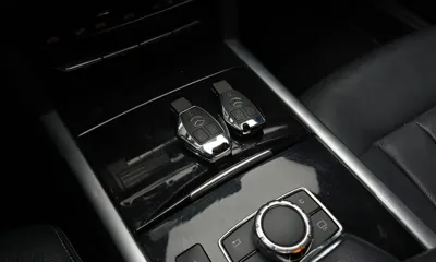 Mercedes-Benz E-Class 2016, 107486 км, за 8919.72 USD - фото 17