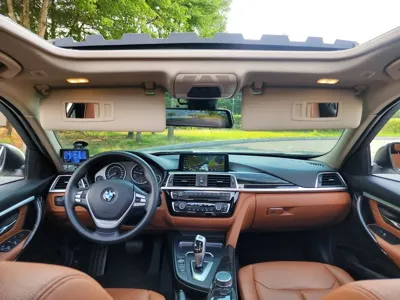 BMW 3-Series 2017, 125663 км, за 8664.83 USD