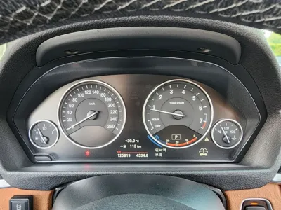 BMW 3-Series 2017, 125663 км, за 8664.83 USD - фото 6