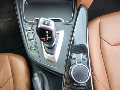 BMW 3-Series 2017, 125663 км, за 8664.83 USD - фото 13