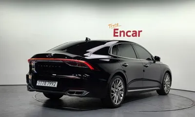 Hyundai Grandeur 2022, 89763 км, за 17112.65 USD