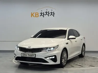Kia K5 · 2019 год
