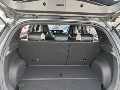 BYD Dolphin 2023, 51000 км, за 8710.84 USD - фото 19