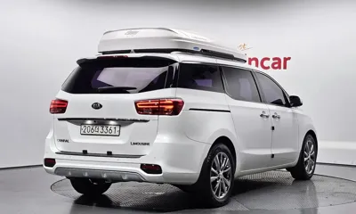Kia Canival 2019, 132417 км, за 10733.81 USD