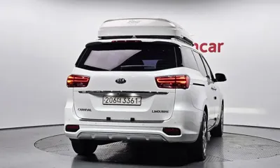 Kia Canival 2019, 132417 км, за 10733.81 USD